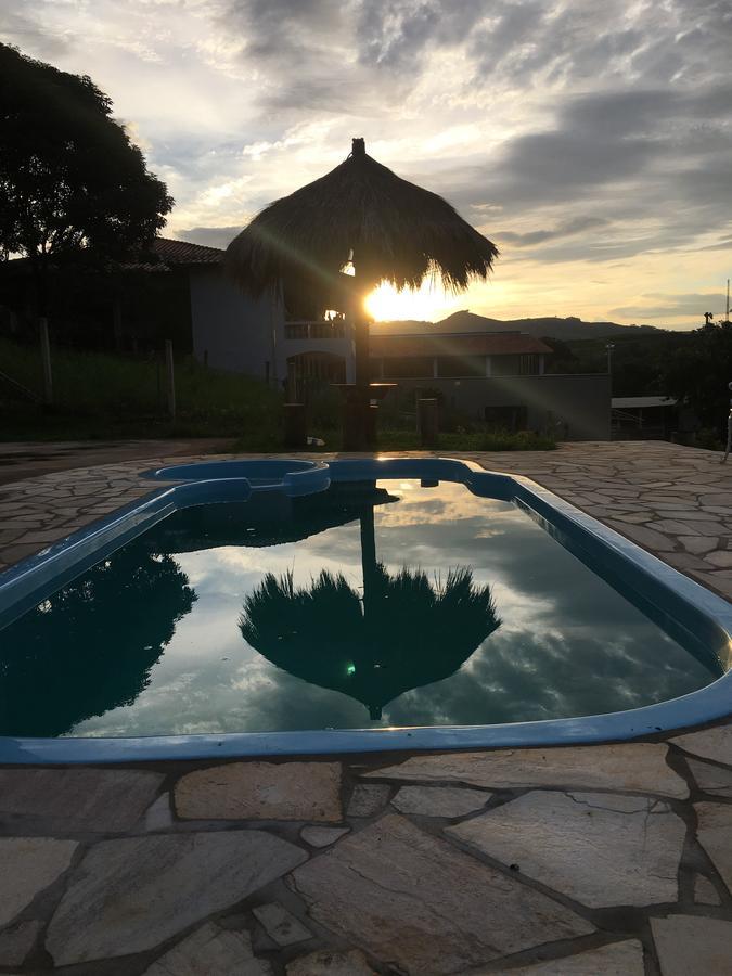 Chacara 4 Quartos Com Piscina Сокоро Екстериор снимка