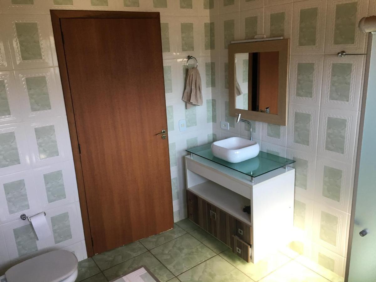 Chacara 4 Quartos Com Piscina Сокоро Екстериор снимка
